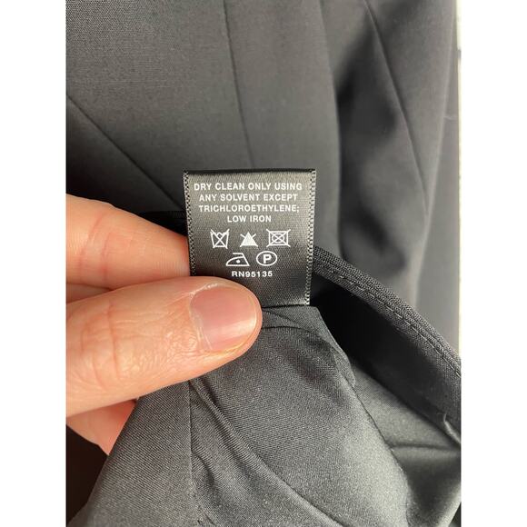 Lafayette 148 New York Virgin Wool Black Double Button Blazer Jacket 4 Career - Picture 5 of 9